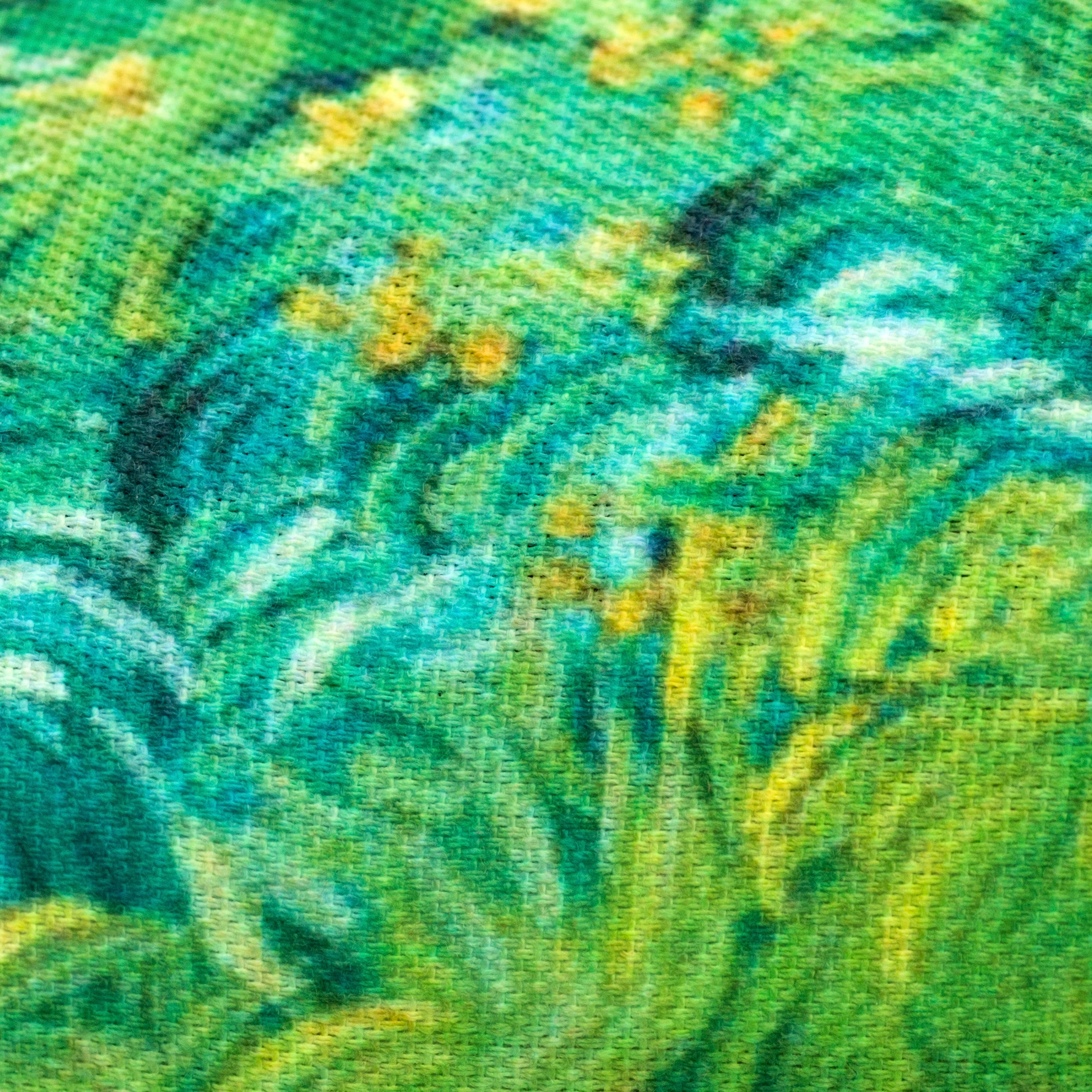 Spun Polyester Square Pillow (Generic brand) 30202