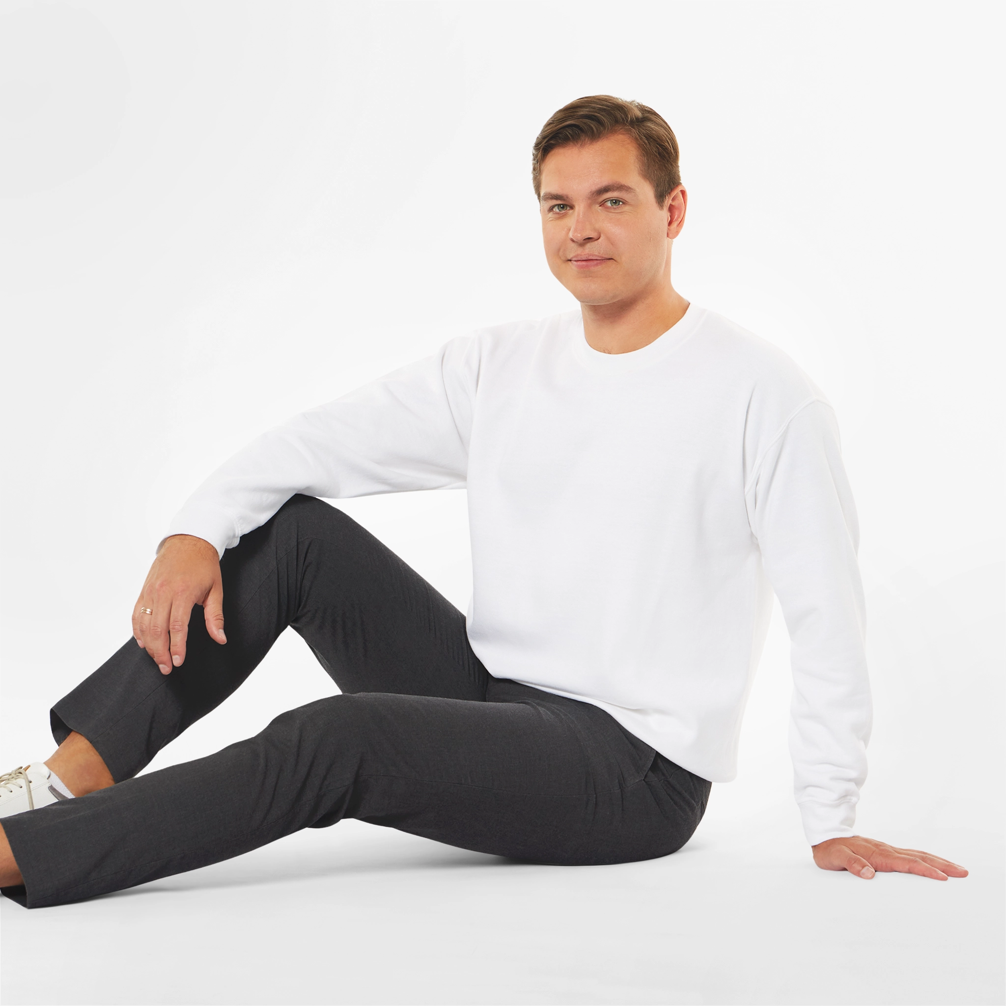 Unisex Heavy Blend™ Crewneck Sweatshirt (Gildan) 25938